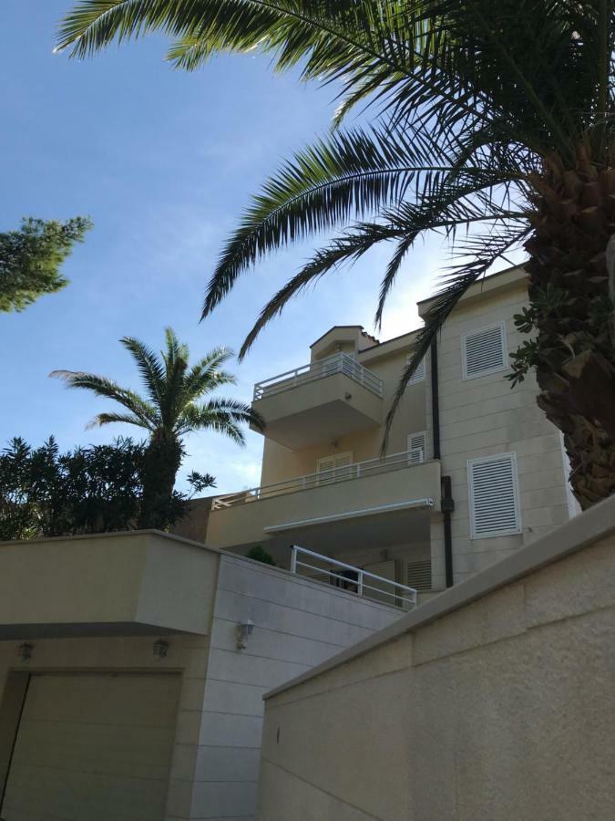 Villa Viden Apartments Tučepi Buitenkant foto